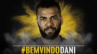 Dani Alves resmi menjadi pemain Juventus pada Senin (27/6/2016). (dok. Juventus)