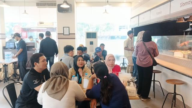 Suasana di dalam bakso Boedjangan New concept, Rabu, 29 Oktober 2025 (dok. BN)