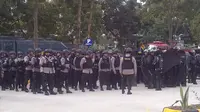 Brimob Polda Kepri diperbantukan untuk amankan Pilkada Aceh (Liputan6.com/Ajang Nurdin)