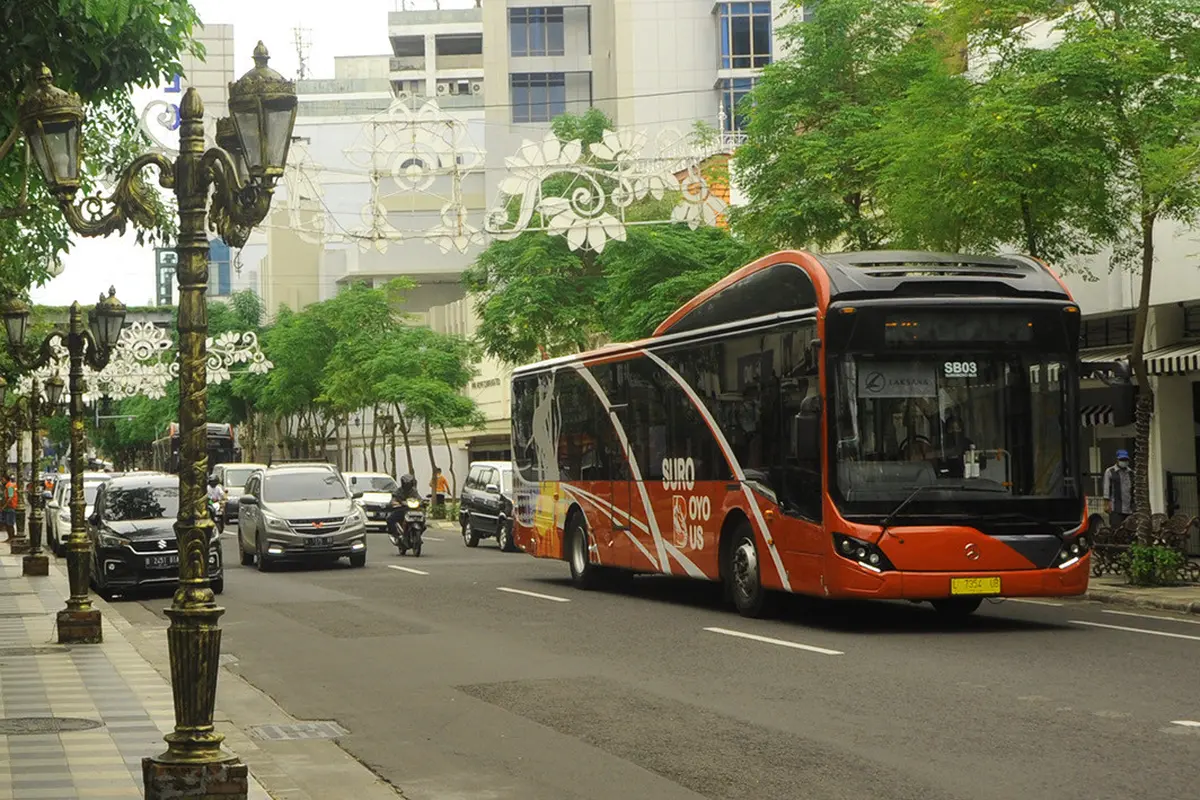 Shuttle bus gratis disiapkan untuk penonton Piala Dunia U-17. (Dian Kurniawan/Liputan6.com)