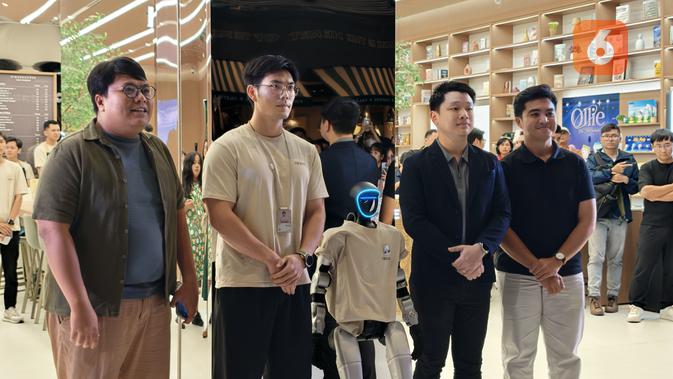 Ada Robot AI Bisa Kung Fu di Oppo Flagship Store Gandaria City. (Liputan6.com/ Yuslianson)