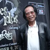 Grup musik lagendaris Koes Plus akan menggelar konser bertajuk Andaikan Koes Plus Datang Kembali. Acara akan digelar pada Desember mendatang di Balai Sarbini Jakarta. (Galih W. Satria/Bintang.com)