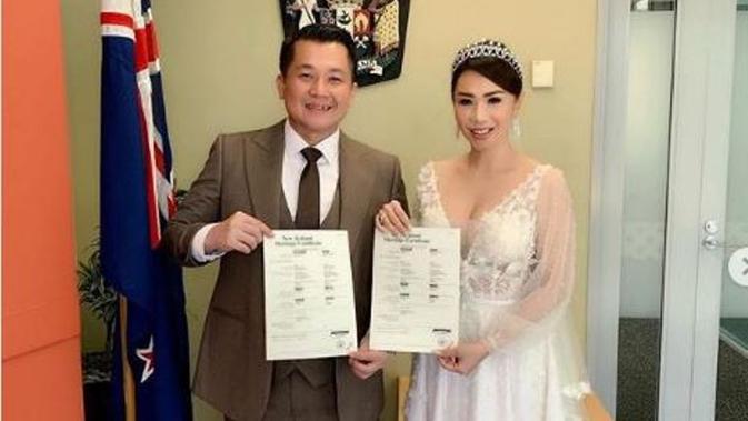 Femmy Permatasari resmi menikah dengan Alfons Martinus di Selandia Baru. (dok.Instagram @femmypermatasari/https://www.instagram.com/p/Bu-Ye1BHcRs/Henry