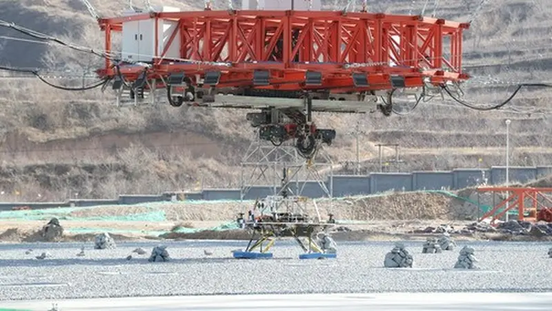 Foto yang diabadikan pada 14 November 2019 ini memperlihatkan medan uji coba untuk pendaratan di Mars di Wilayah Huailai, Provinsi Hebei, China utara. (Xinhua/Jin Liwang)