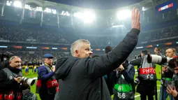 Ole Gunnar Solskjaer memulai cerita barunya bersama Besiktas dengan sempurna. Pada laga debutnya, mantan manajer Manchester United itu membawa Besiktas menang dengan skor besar melawan Athletic Bilbao. (AP Photo)