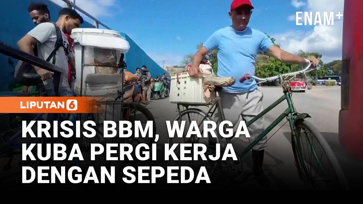 BBM Langka, Warga Kuba Pergi Bekerja Dengan Sepeda