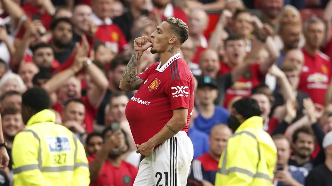 Foto: Antony dan Rashford Cetak Gol, Ini Dia Aksinya saat MU Benamkan Arsenal di Liga Inggris