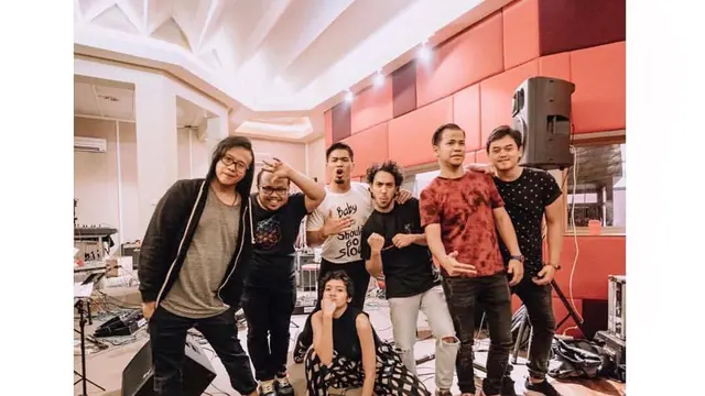Seperti Apa Nasib Nidji Setelah Giring Pergi?