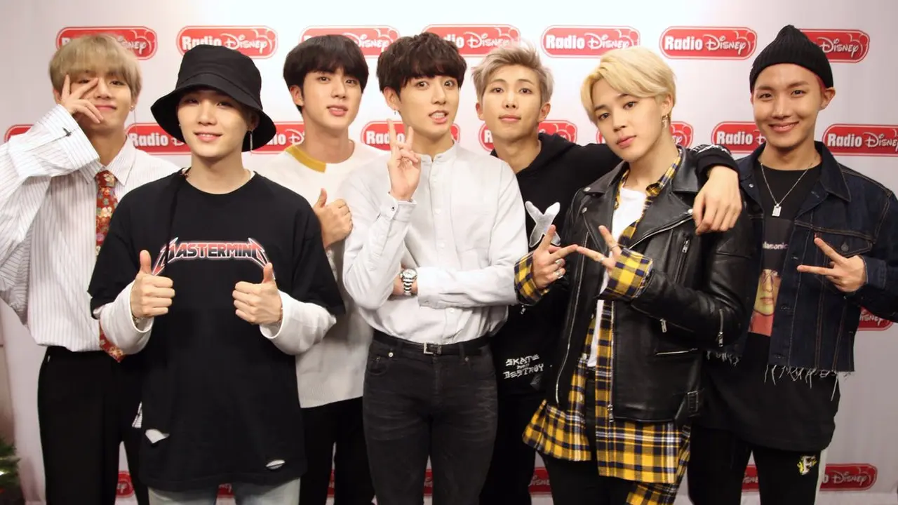 [Bintang] Sempat Dipandang Sebelah Mata, Kini BTS Jadi Artis K-Pop Terpopuler