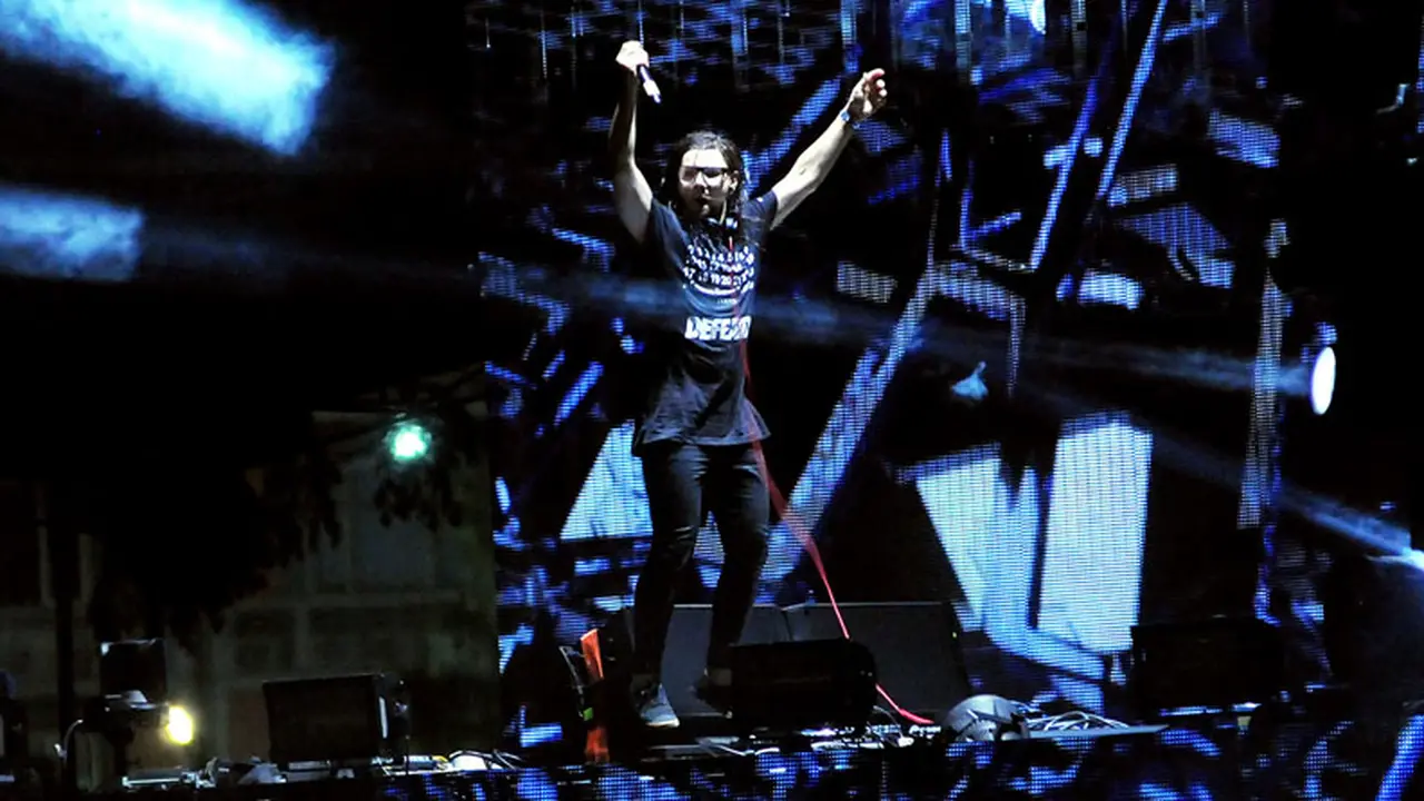 Sepertinya dua DJ kondang Skrillex dan Deadmau5 tidak terlalu akur.