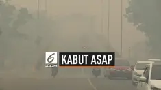 Kondisi kabut asap yang terjadi di Kalimantan Tengah semakin parah. Pemprov Kalteng akhirnya meliburkan sekolah selama seminggu agar murid tidak terserang penyakit.