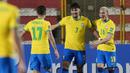 Tim Samba unggul dua gol pada babak pertama dari aksi Lucas Paqueta dan Richarlison. (AP/Juan Karita)