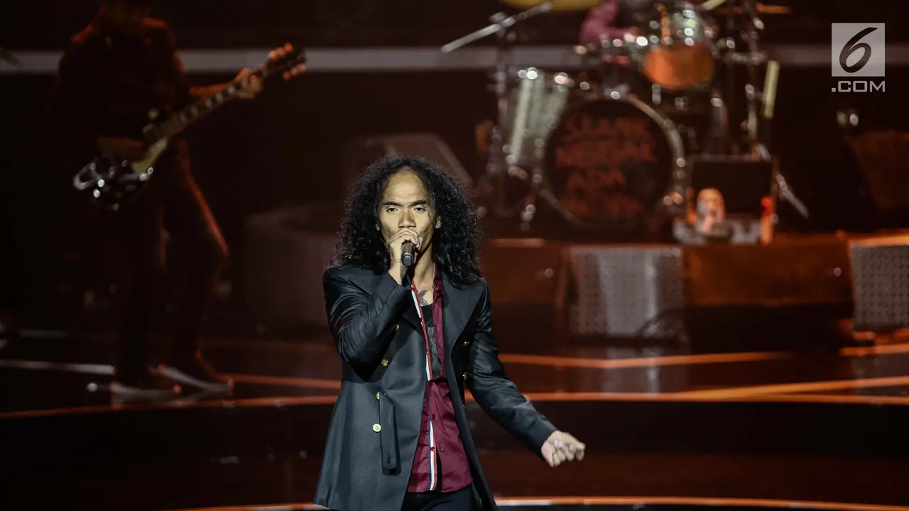 Vokalis grup band Slank Kaka