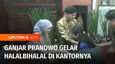 Gubernur Jawa Tengah, Ganjar Pranowo, menggelar acara halal bihalal lebaran untuk umum di kantornya di Jalan Pahlawan Semarang, pada Selasa siang. Selain ratusan ASN dan warga masyarakat, ada juga Wali Kota Solo Gibran Rakabuming Raka, yang antre dat...