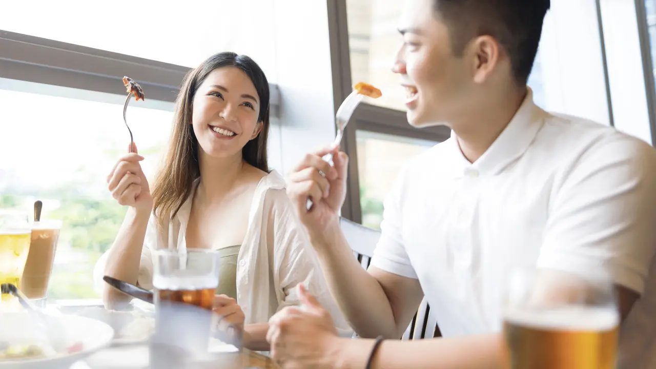 Strategi Grooming Cowok Jelang Valentine Dinner, Jangan Salah Langkah Bro!