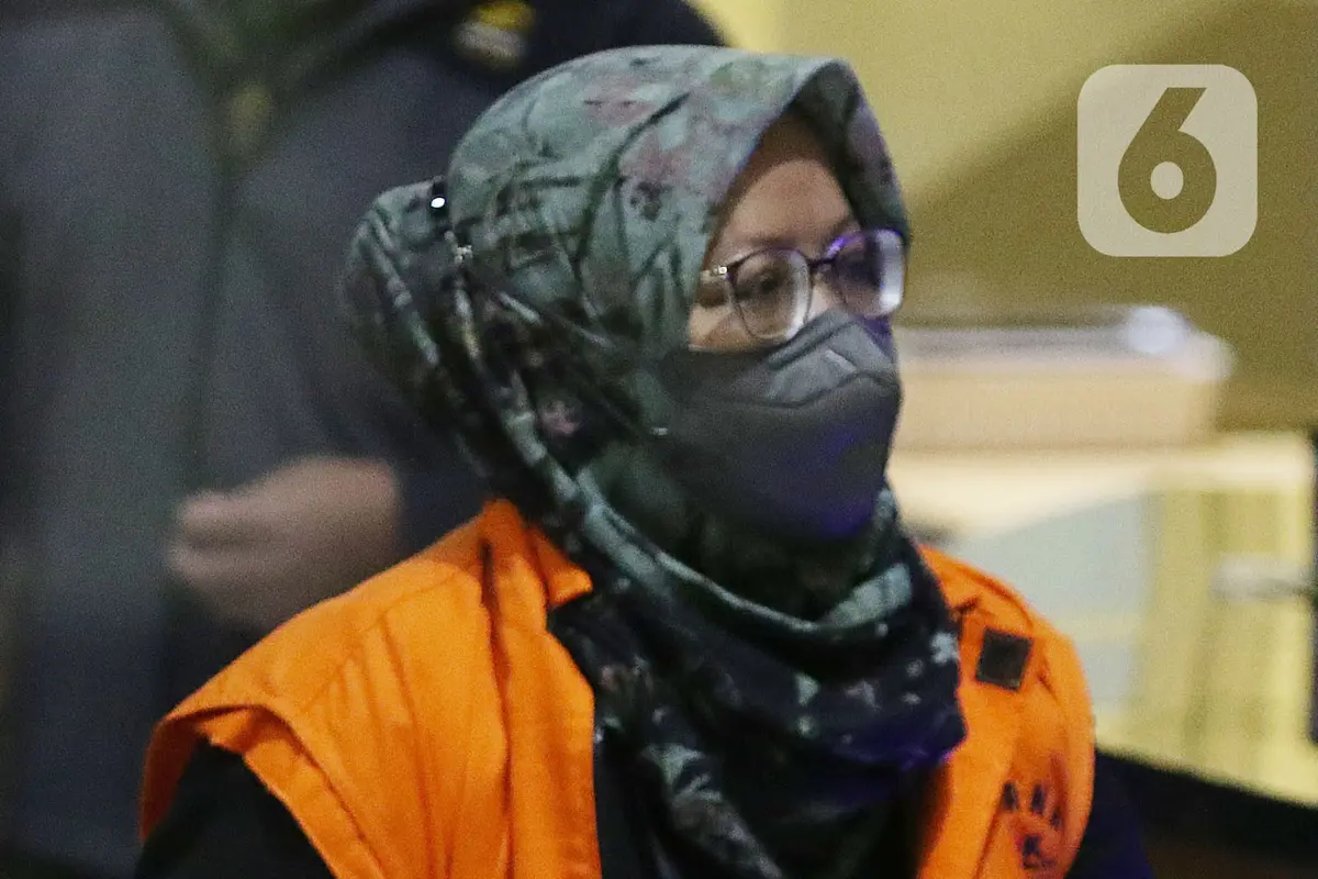 KPK Tahan Bupati Bogor Ade Yasin