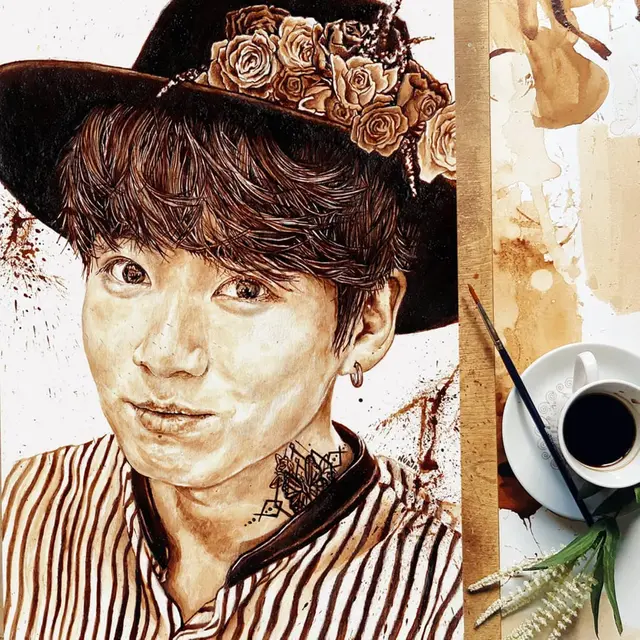 Seniman Ini Buat Lukisan Idol Kpop Pakai Kopi, 6 Hasilnya Keren Banget