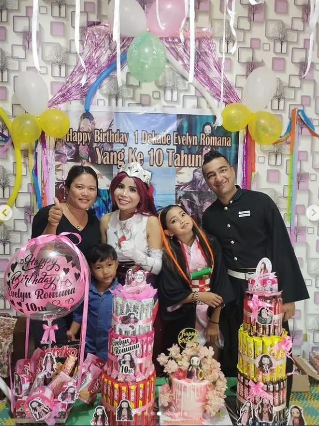 6 Potret Pesta Ulang Tahun Evelyn Anak Eva Belisima, Cosplay Jadi Karakter Anime