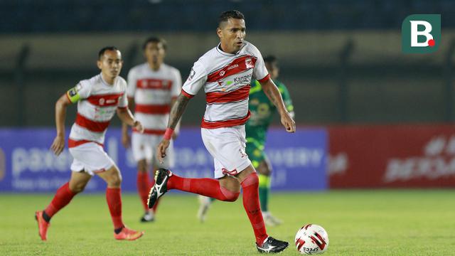 FOTO: Persebaya Raih Kemenangan kedua usai Tundukkan Madura United 2-1 - Beto Goncalves