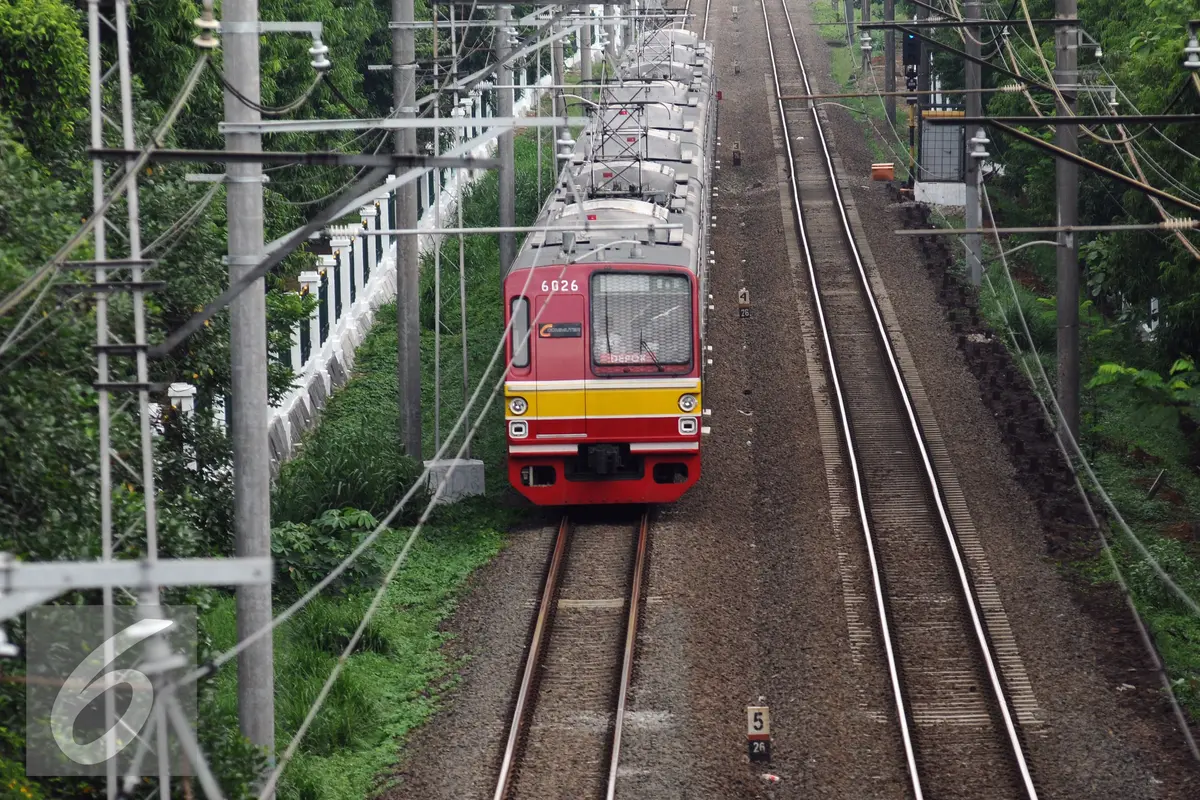 20151229-Commuter-Line-HEL