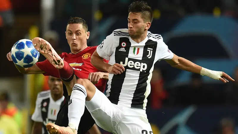 Gol Tunggal Dybala  Antar Juventus Permalukan MU di Old Trafford