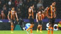 Hull City harus terdegradasi ke Divisi Championship (Foto: Twitter)