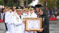 Presiden Jokowi Melalui Mendagri Beri Penghargaan ke Bupati Banyuwangi/Istimewa.
