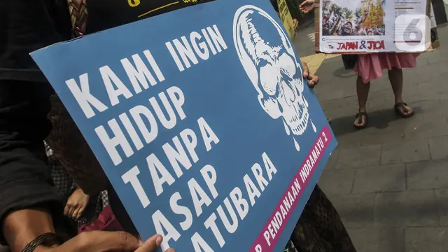FOTO: Aktivis Lingkungan Tolak Pendanaan Jepang untuk Pembangunan PLTU Indramayu 2