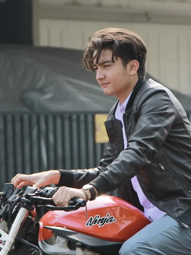 [Bintang] Bryan Domani