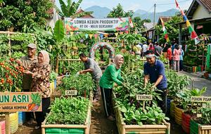 Ide Lomba Kebun Produktif Antar RT yang Kreatif Gemini AI