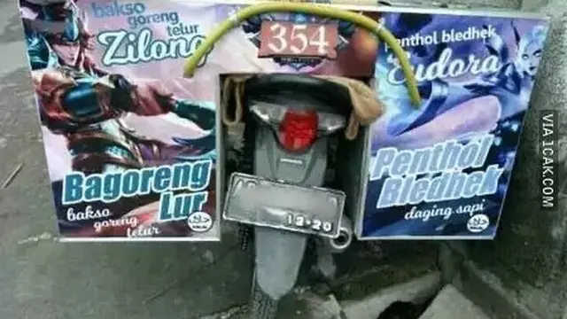 6 Tulisan Lucu di Tempat Jualan Siomay dan Batagor, Pembeli Tepuk Jidat
