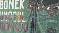 Spanduk yang menunjukan keakraban pendukung Persib, Bobotoh, dengan pendukung Surabaya United, Bonek, pada laga Piala Jenderal Sudirman di Gelora Delta Sidoarjo, Jawa Timur, Sabtu (21/11/2015). (Bola.com/Vitalis Yogi Trisna) 