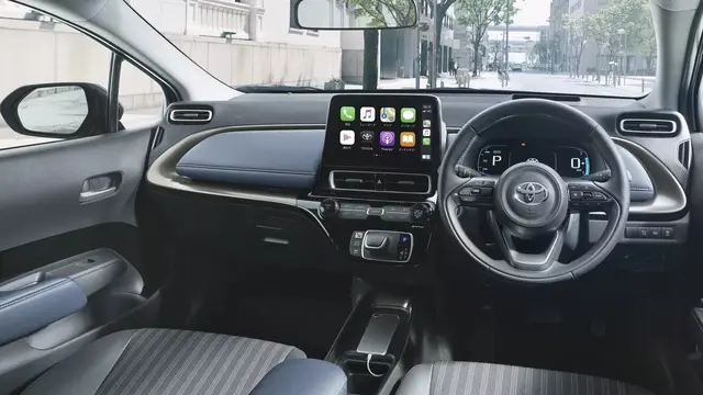 Interior Toyota Aqua (Toyota)