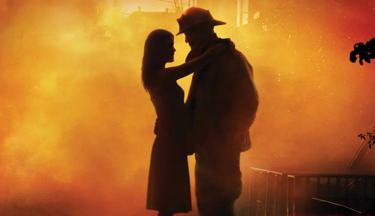 Film Fireproof ini menceritakan tentang masalah di dalam rumah tangga. Walaupun sempat akan bercerai, akan tetapi cinta tetap menjaga keutuhan rumah tangga tersebut. (foto: tbnuk.org)