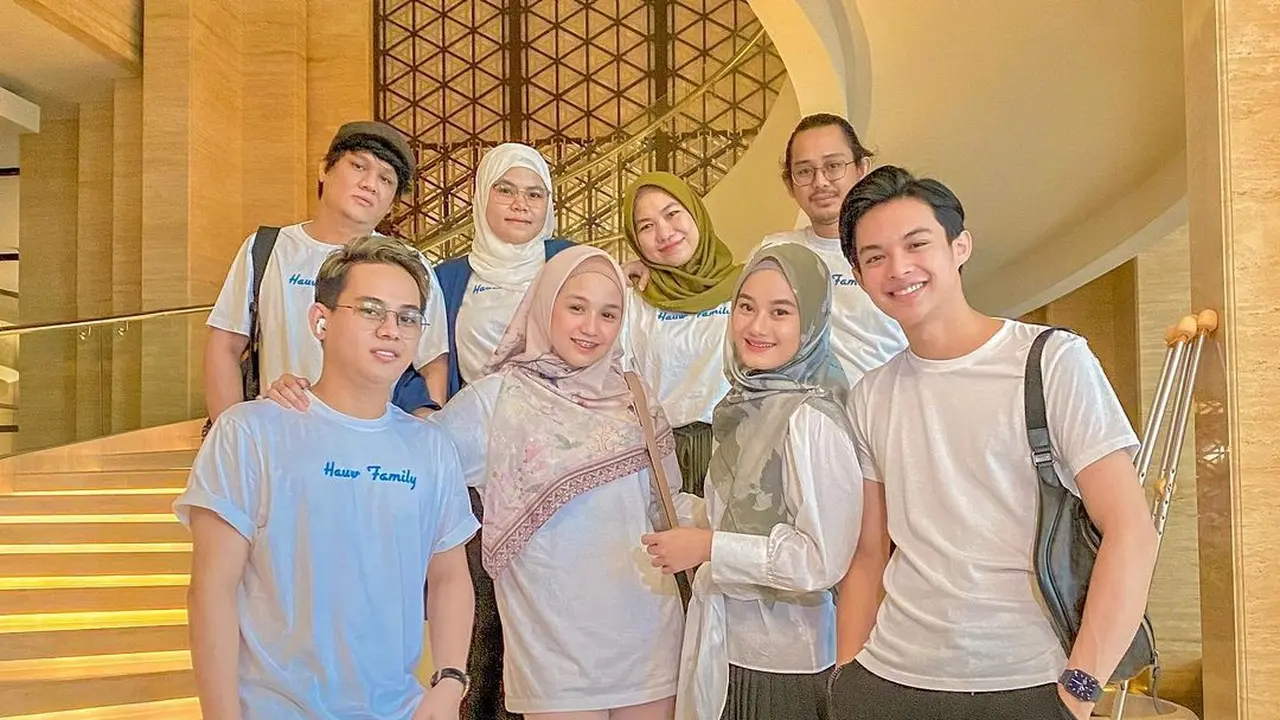 6 Potret Kebersamaan Dinda Hauw Bareng Saudara Ipar, Penuh Kehangatan