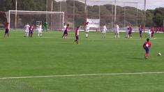 Video gol Atletico Madrid yang dicetak dari tengah lapangan oleh bocah 11 tahun bernama Joao. Ia merupakan putera eks pemain Atletico bernama Paulo Assunçao.