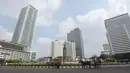 Suasana di kawasan Bundaran HI, Jakarta, Minggu (20/10/2019). Car Free Day (CFD) ditiadakan Minggu (20/10) ini dalam rangka pelantikan Presiden dan Wapres periode 2019-2024, Joko Widodo dan Ma'aruf Amin di Kompleks Parlemen, Senayan, Jakarta. (Liputan6.com/Herman Zakharia)