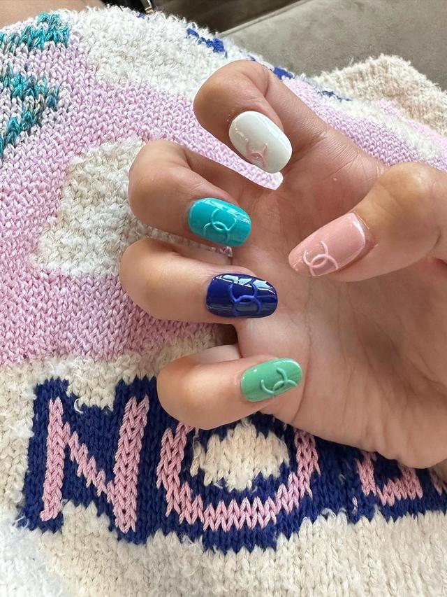 8 Pesona Jennie Blackpink saat Hadiri Paris Fashion Week 2023, Jadi Sorotan