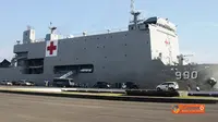 Sail Komodo 2013, Kapal Perang TNI Gelar Misi Kemanusiaan