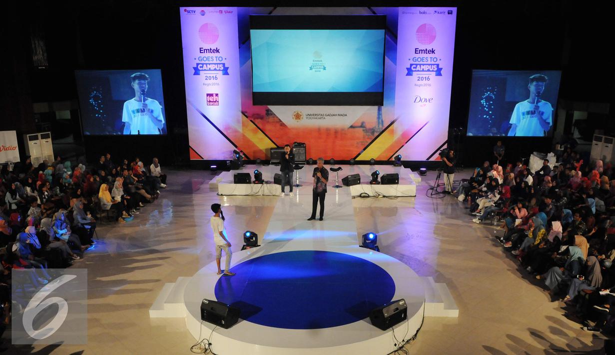 Suasana diskusi dengan Gubernur Jawa Tengah Ganjar Pranowo di acara EGTC 2016, Yogjakarta, Kamis (3/11). Ganjar Pranowo memberikan motivasi agar pemuda berani bercita-cita. (Liputan6.com/Helmi Afandi)