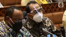 Menteri Perhubungan Budi Karya Sumadi mengikuti Rapat Dengar Pendapat bersama Komisi V DPR RI di Kompleks Parlemen Senayan, Rabu (25/11/2020). Rapat membahas kesiapan infrastruktur dan transportasi saat libur Natal 2020 dan Tahun Baru 2021 di tengah Pandemi Covid-19. (Liputan6.com/Johan Tallo)