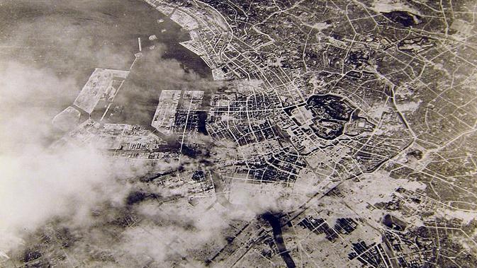 Kondisi Tokyo pasca-pemboman pada 10 Maret 1945 (Wikipedia/Public Domain)
