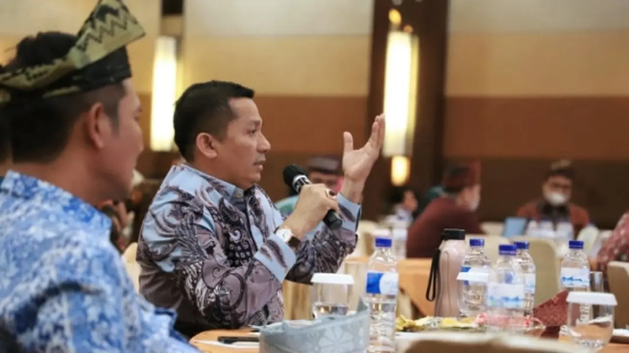 Bupati Kepulauan Meranti, Riau, H Muhammad Adil.