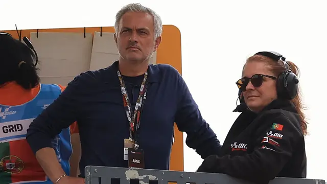 Foto: Ditandai Kibasan Bendera Finis Jose Mourinho, Jorge Martin Jadi yang Tercepat di MotoGP Portugal 2024