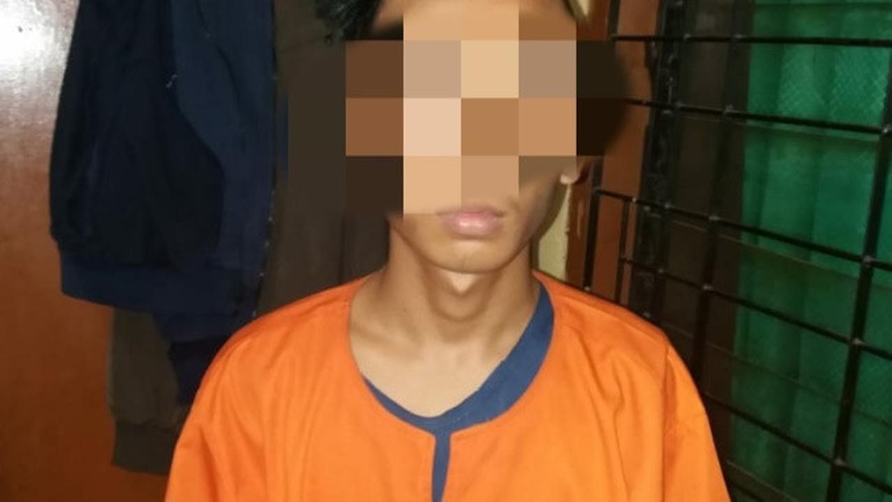 Salah satu remaja penggilir bocah SD ditahan di Polsek Bukitraya Pekanbaru.