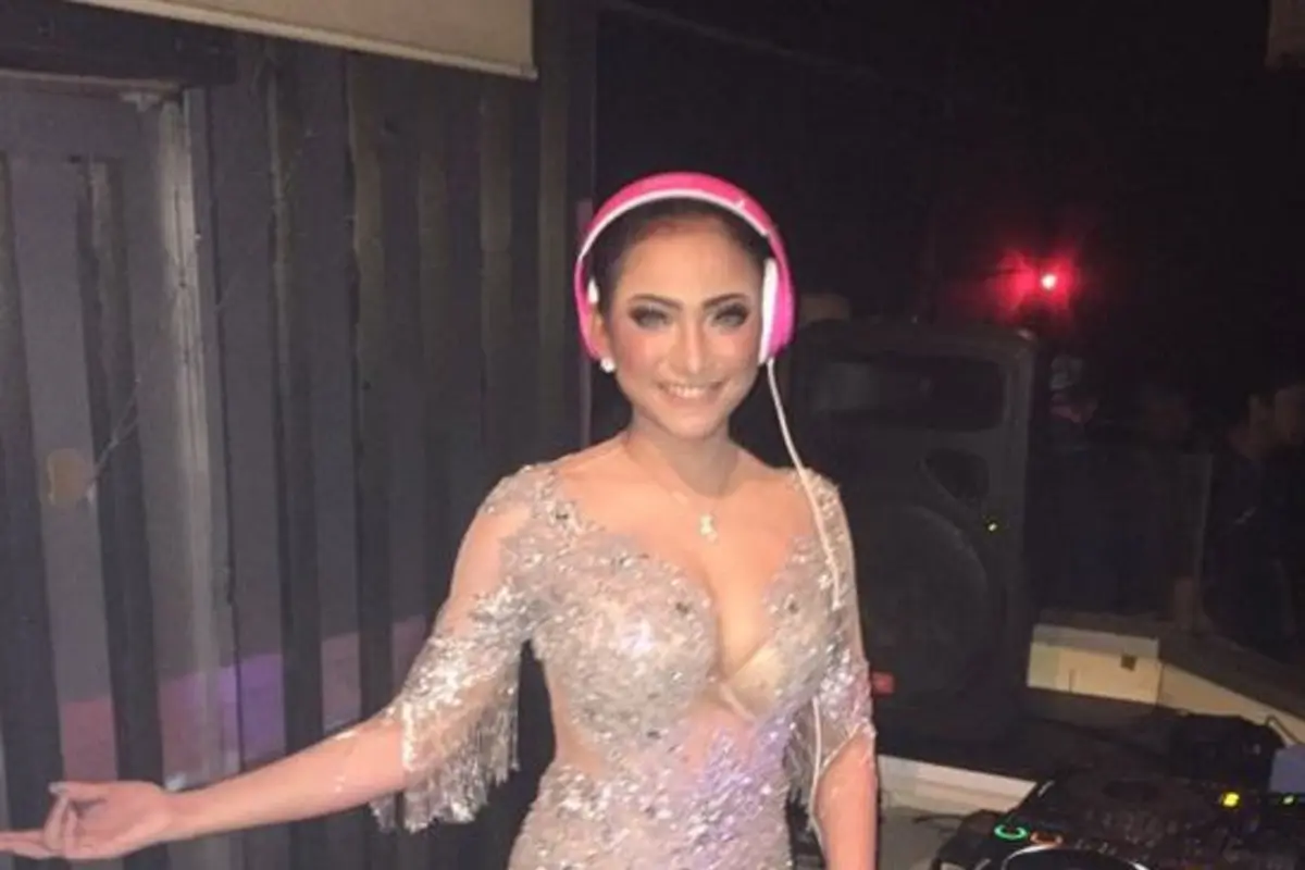 [Bintang] Amel Alvi