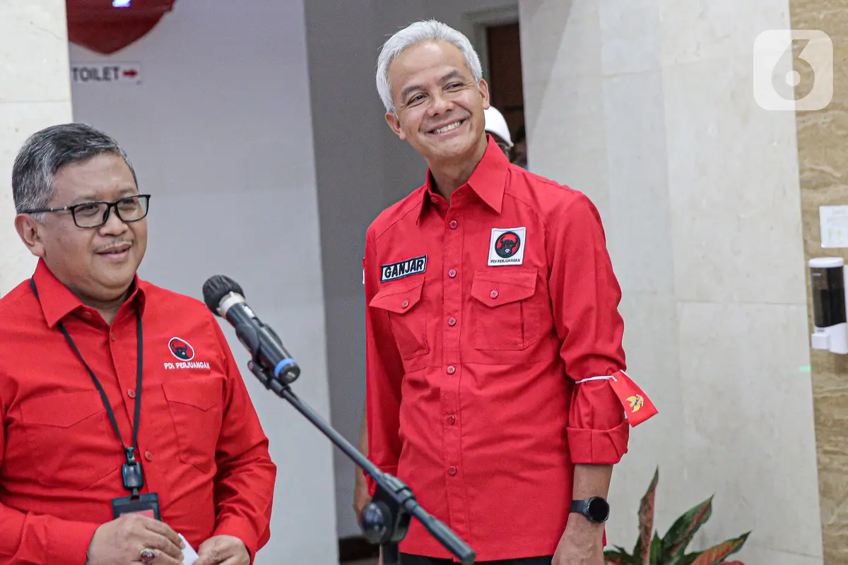 Sekjen PDIP Hasto Kristiyanto menyatakan, bakal cawapres untuk bakal capres Ganjar Pranowo akan diputuskan Ketua Umum Megawati Soekarnoputri pada momentum yang tepat.