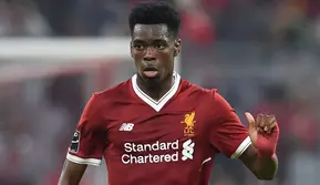 Tragis! Eks Gelandang Liverpool Cari Klub Baru Lewat LinkedIn