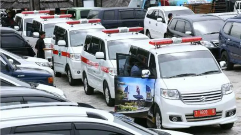 100 Unit Ambulans Baru di Purwakarta