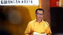 Sekjen Partai Golkar Letnan Jenderal Purnawirawan Lodewijk Freidrich Paulus saat mengumumkan struktur kepengurusan baru Partai Golkar periode 2018-2019 di DPP Partai Golkar, Slipi, Jakarta, Senin (22/1). (Liputan6.com/JohanTallo)